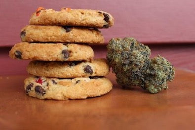 Cookies and Cream Strain: Effects, Flavor & THC
