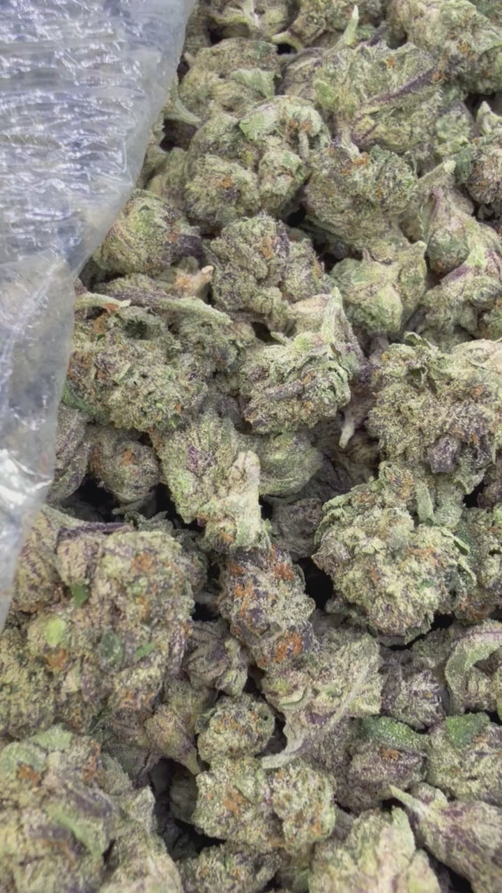 Load video: Candy Runtz Littles - Bulk Littles - Hybrid