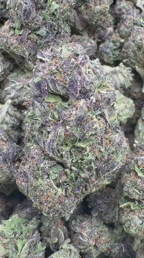 Load video: Galactic Runtz - Bulk - Indica